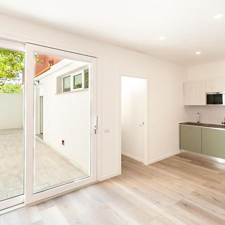 Lemon'S Apartment Elmas Экстерьер фото