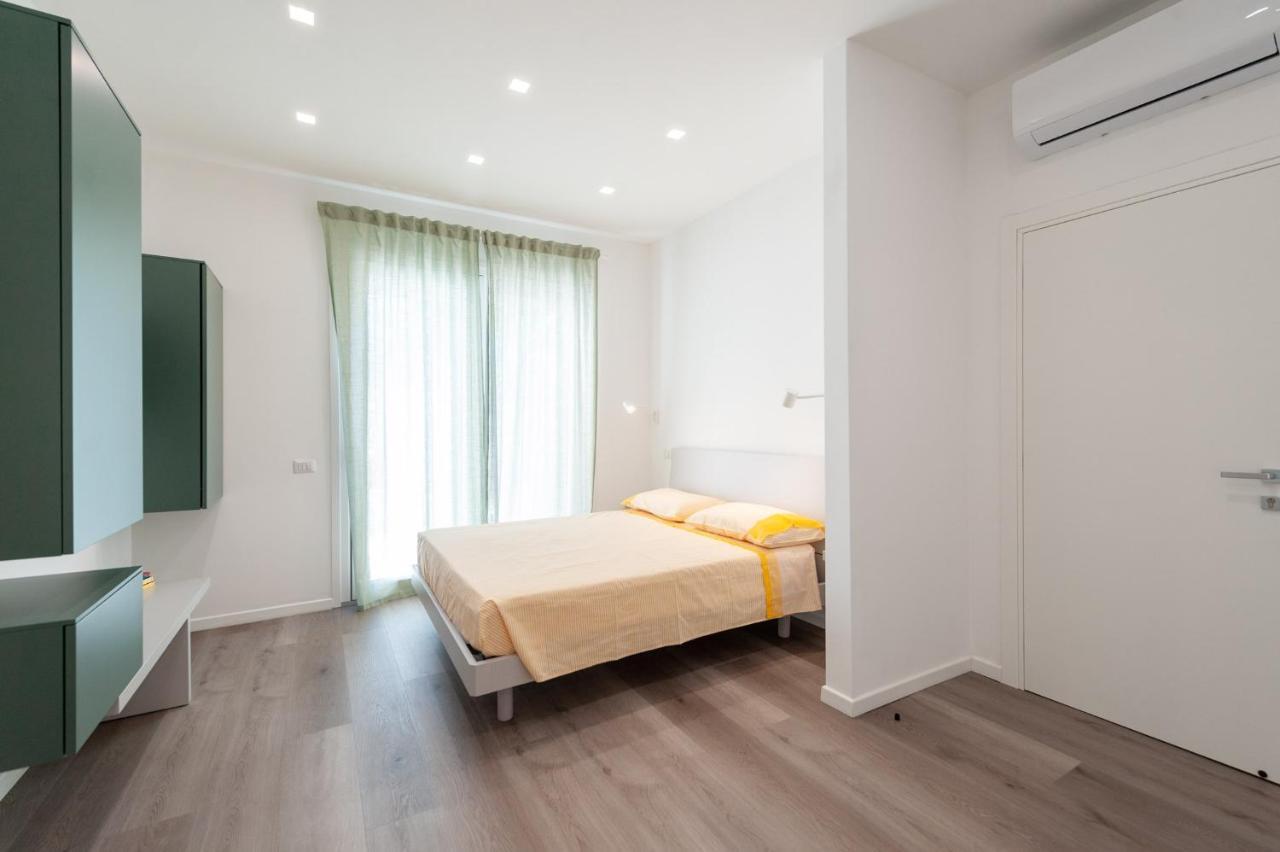 Lemon'S Apartment Elmas Экстерьер фото